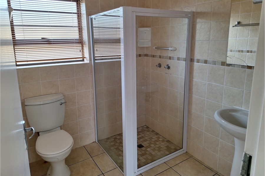 2 Bedroom Property for Sale in C Place Eastern Cape